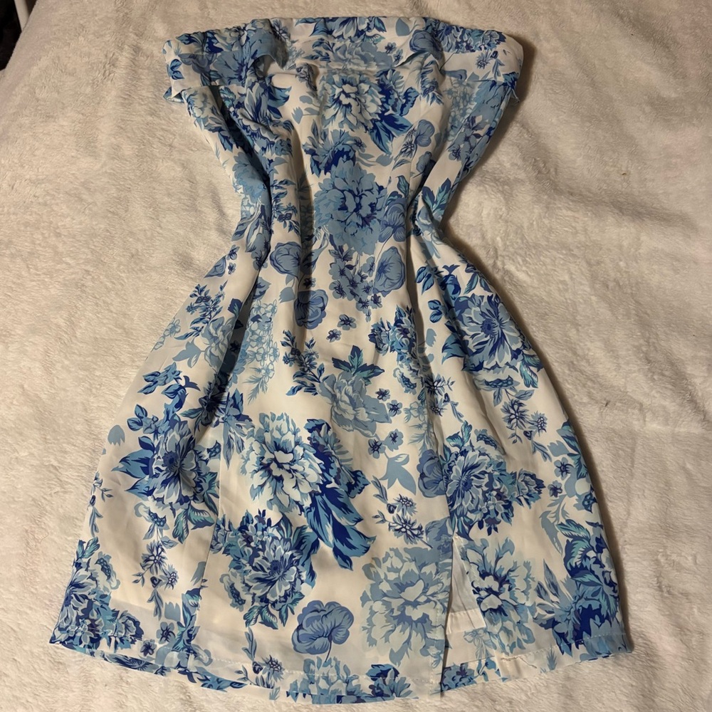 Floral Blue and White Strapless Dress